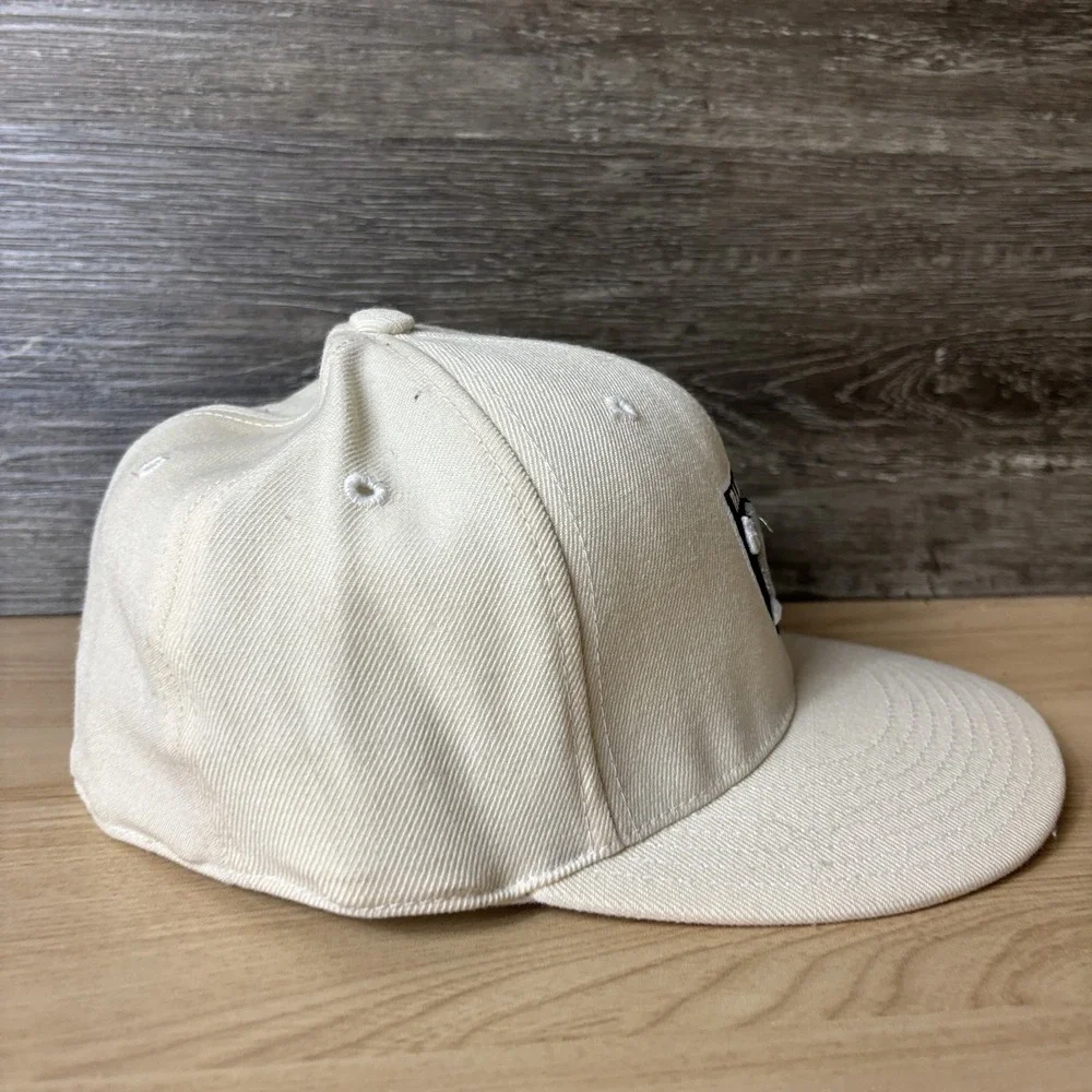 Oakland Raiders Hat Cap Fitted Mens 7 1/8 Cream NFL Football Reebok Wool